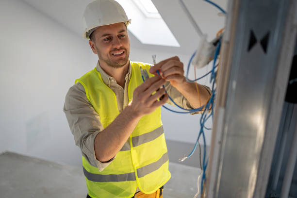 Best Electrical Outlet Repair  in Cedar Grove, FL